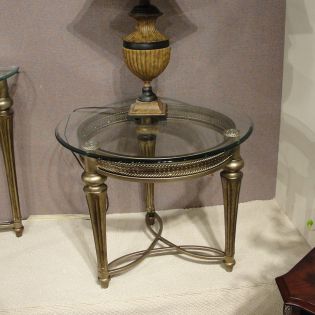  37504  Side Table
