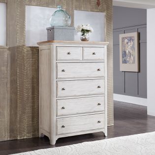 Farmhouse 652-5CDrawer Chest