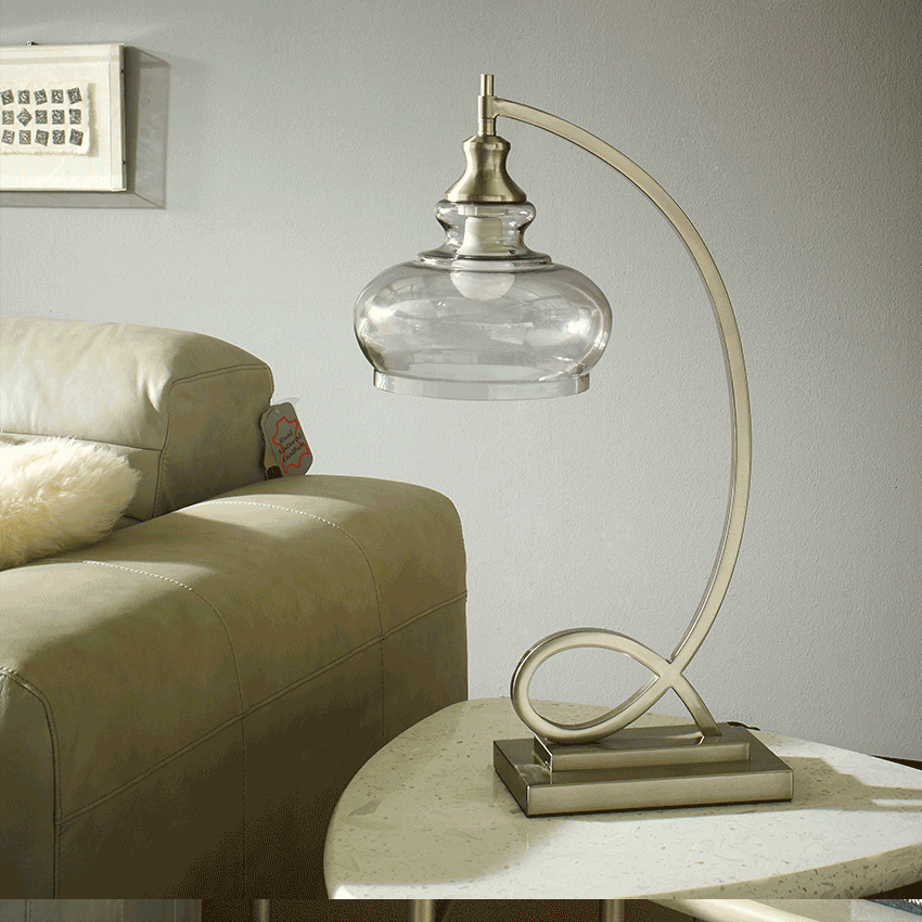 L313852EHFKCTable Lamp